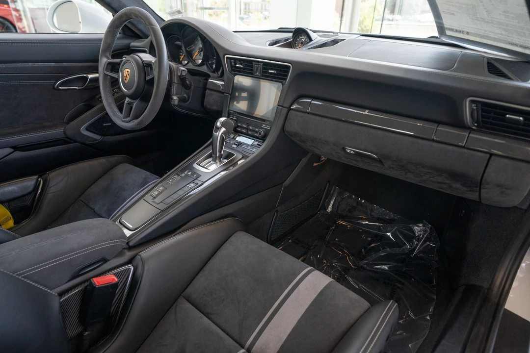 2018 Porsche 991 GT3 - Image 11 of 19