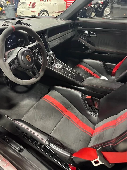 2018 Porsche 991 GT3 - Image 7 of 10