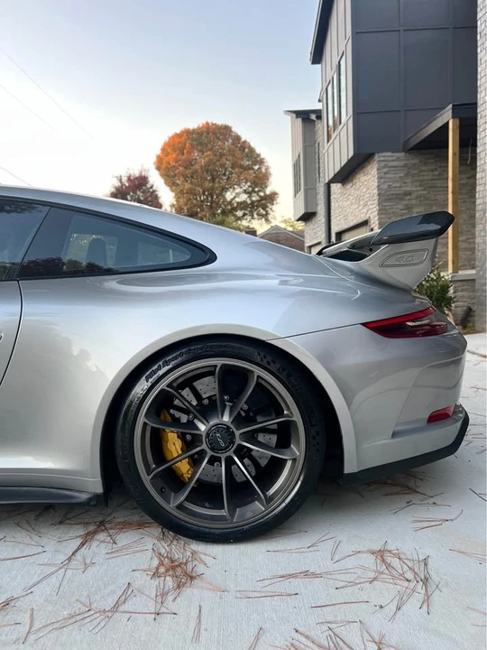 2018 Porsche 991 GT3 - Image 5 of 19