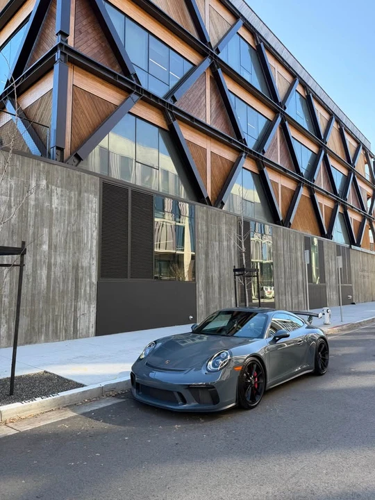 2018 Porsche 991 GT3 - Image 2 of 18