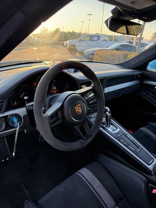 2018 Porsche 991 GT3 - Image 7 of 8