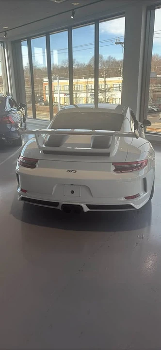2018 Porsche 991 GT3 - Image 3 of 12