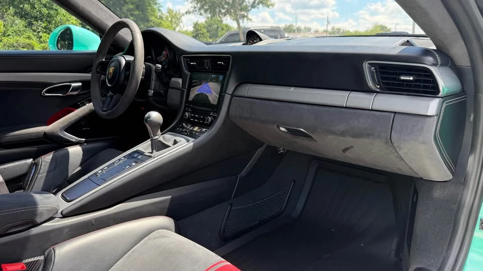 2018 Porsche 991 GT3 - Image 12 of 17