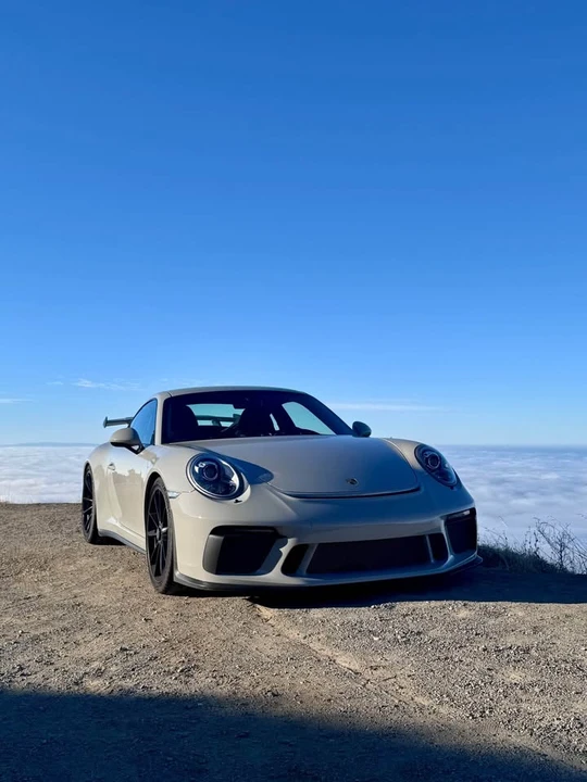 2018 Porsche 991 GT3 - Image 2 of 18