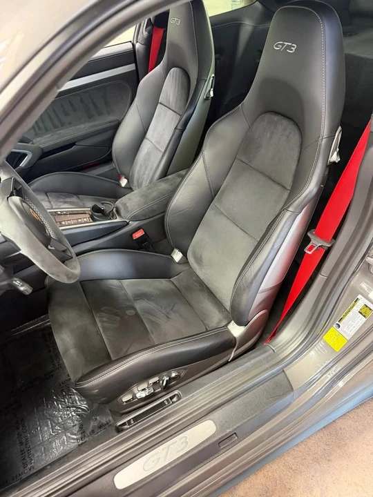 2018 Porsche 991 GT3 - Image 15 of 19