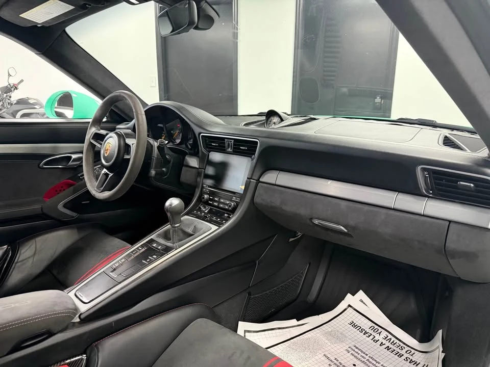 2018 Porsche 991 GT3 - Image 12 of 13
