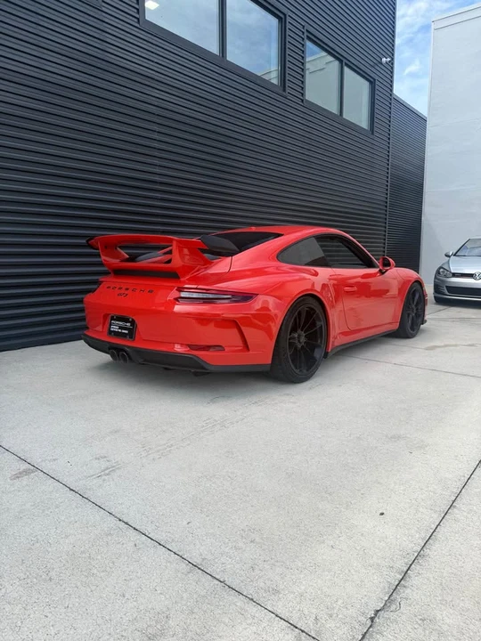 2018 Porsche 991 GT3 - Image 3 of 9