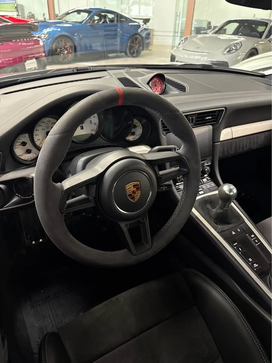 2018 Porsche 991 GT3 - Image 5 of 6