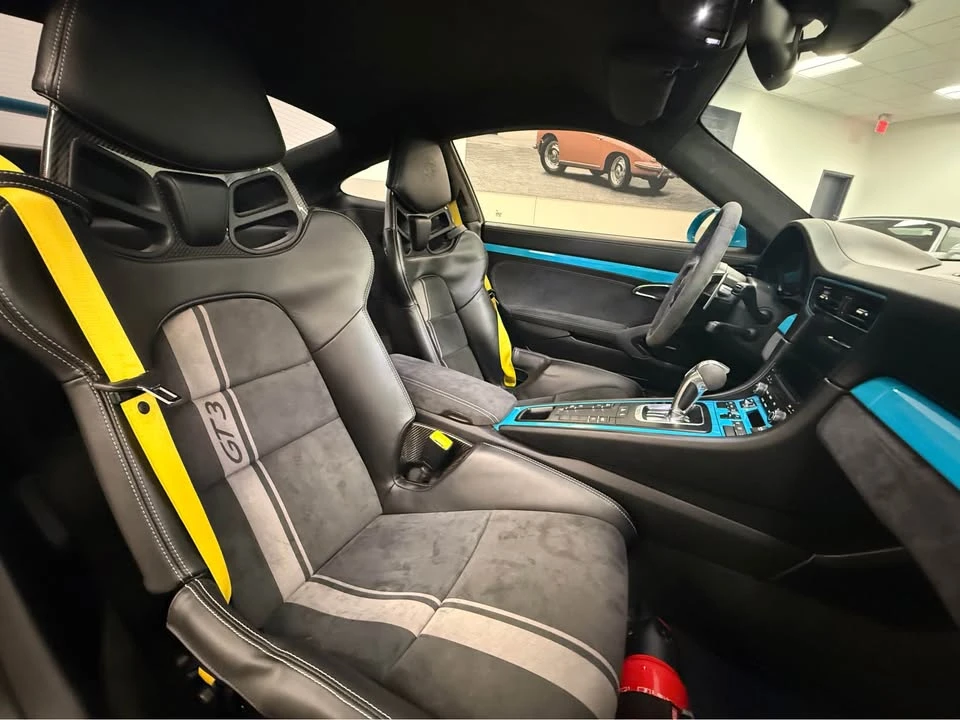 2018 Porsche 991 GT3 - Image 2 of 16