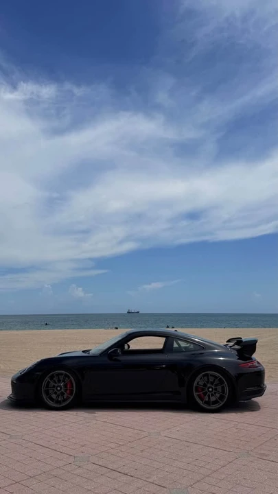 2018 Porsche 991 GT3 - Image 2 of 2
