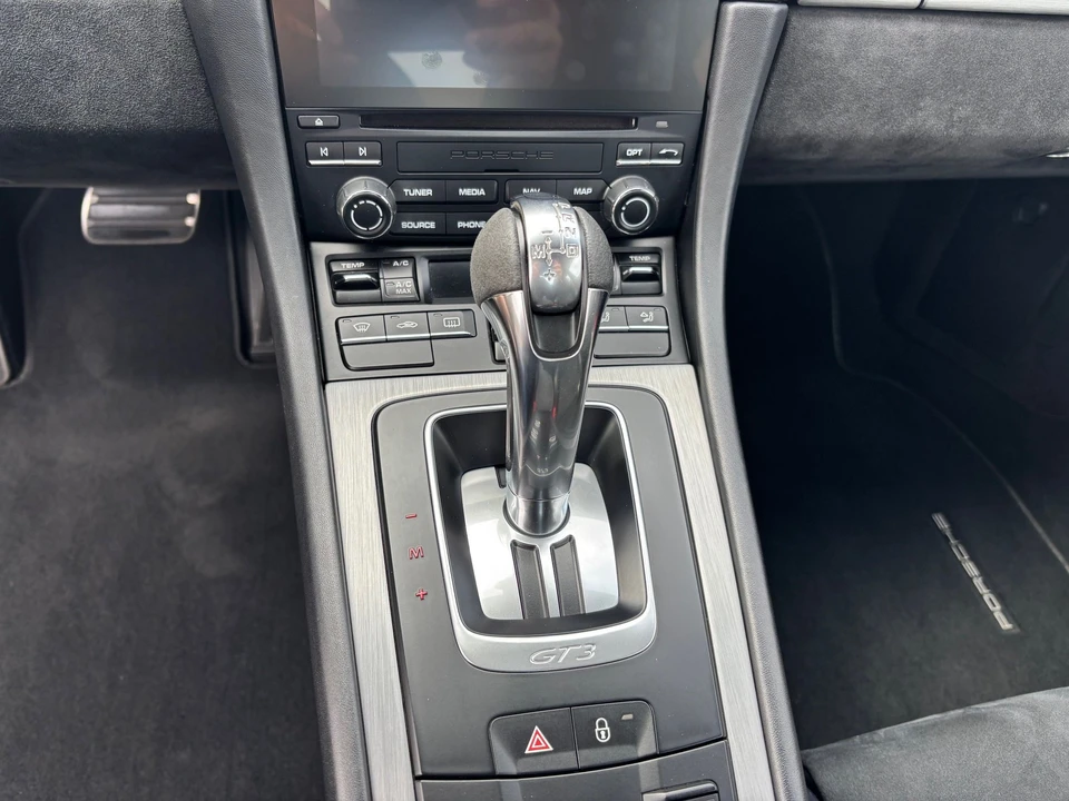 2018 Porsche 991 GT3 - Image 23 of 27
