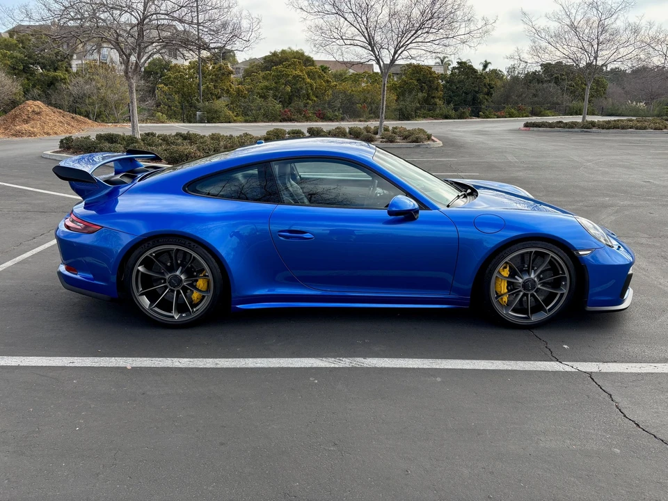 2018 Porsche 991 GT3 - Image 2 of 27
