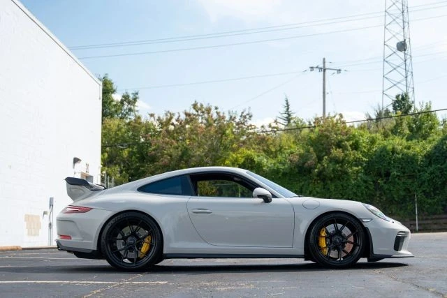 2018 Porsche 991 GT3 - Image 9 of 19