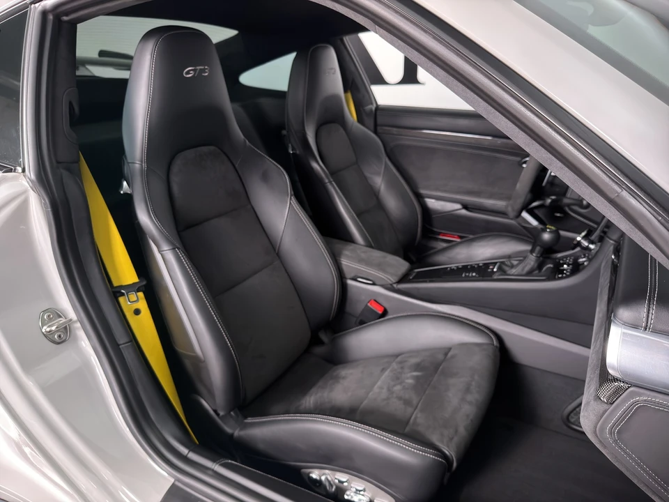 2018 Porsche 991 GT3 - Image 15 of 17