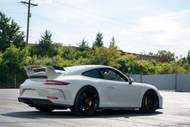 2018 Porsche 991 GT3 - Image 4 of 19