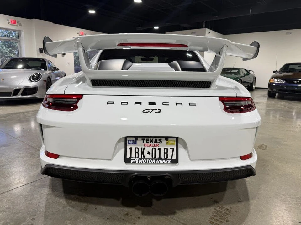 2018 Porsche 991 GT3 - Image 24 of 31