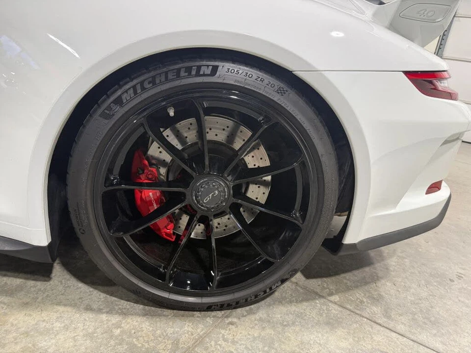 2018 Porsche 991 GT3 - Image 19 of 31