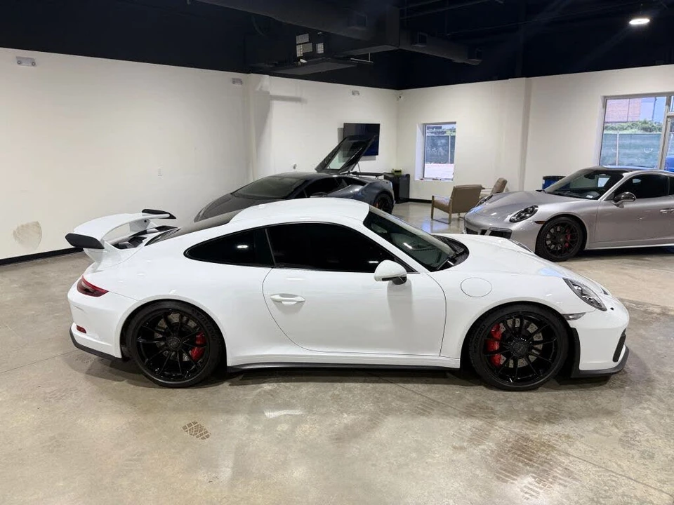 2018 Porsche 991 GT3 - Image 9 of 31