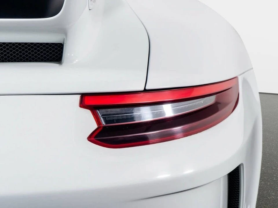 2018 Porsche 991 GT3 - Image 13 of 31