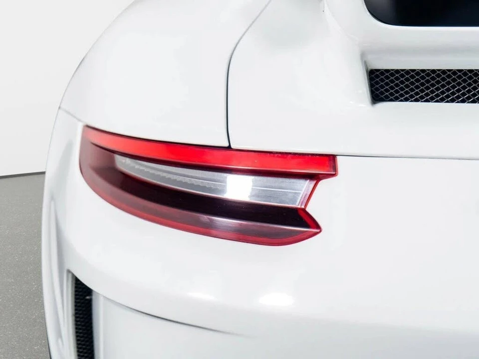 2018 Porsche 991 GT3 - Image 12 of 31