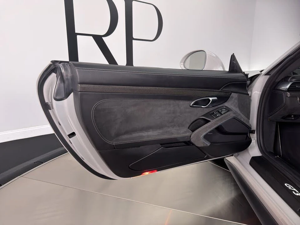 2018 Porsche 991 GT3 - Image 14 of 24