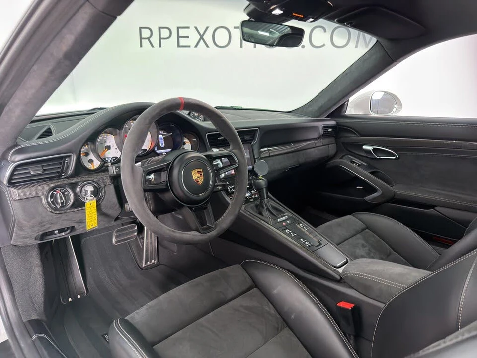 2018 Porsche 991 GT3 - Image 16 of 24