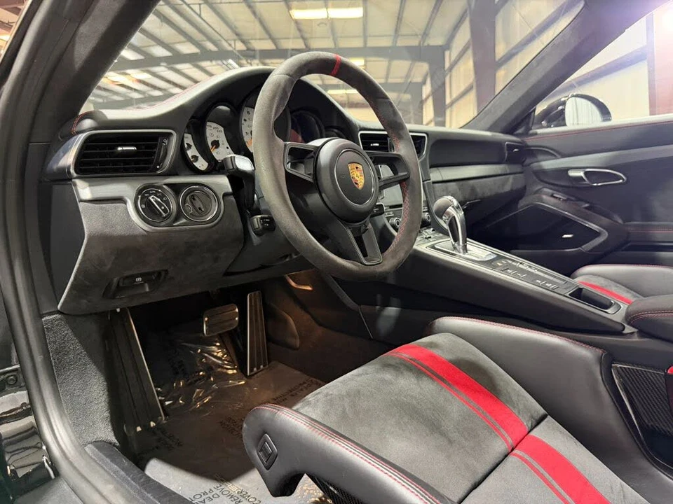 2018 Porsche 991 GT3 - Image 16 of 31