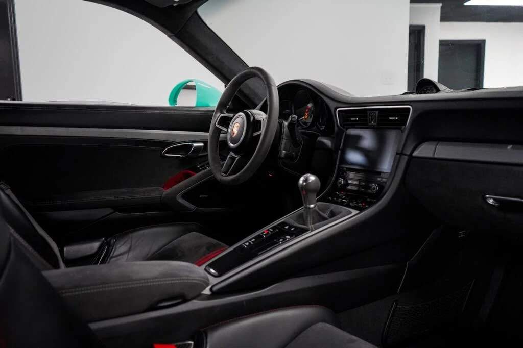 2018 Porsche 991 GT3 - Image 22 of 31