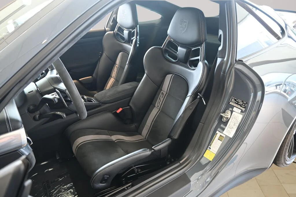2018 Porsche 991 GT3 - Image 17 of 31