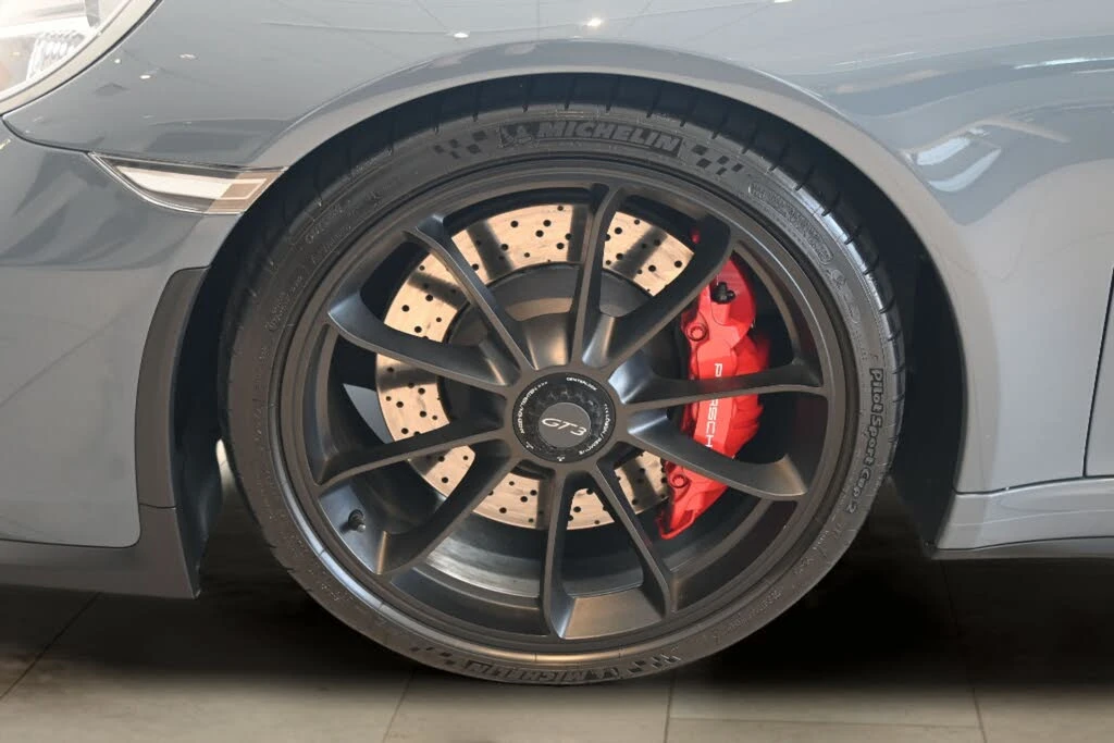 2018 Porsche 991 GT3 - Image 16 of 31
