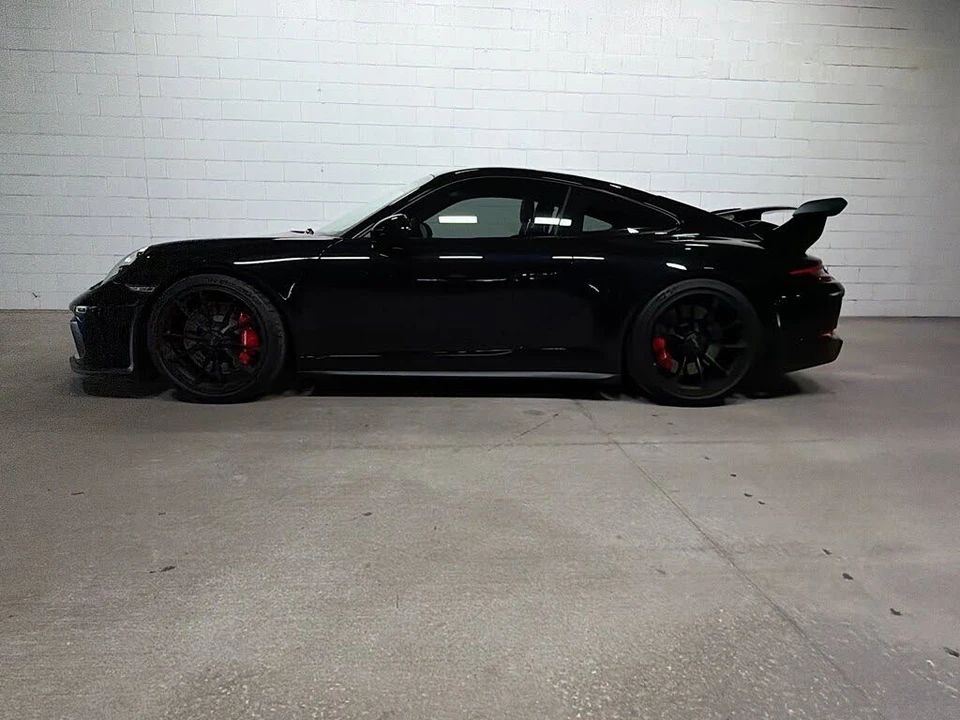 2018 Porsche 991 GT3 - Image 2 of 31