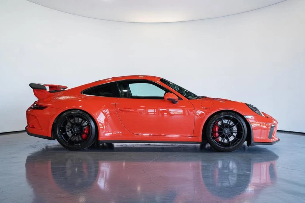 2018 Porsche 991 GT3 - Image 5 of 31