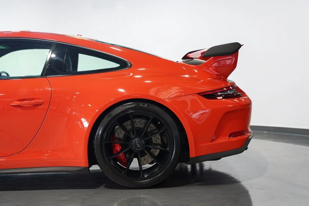 2018 Porsche 991 GT3 - Image 15 of 31