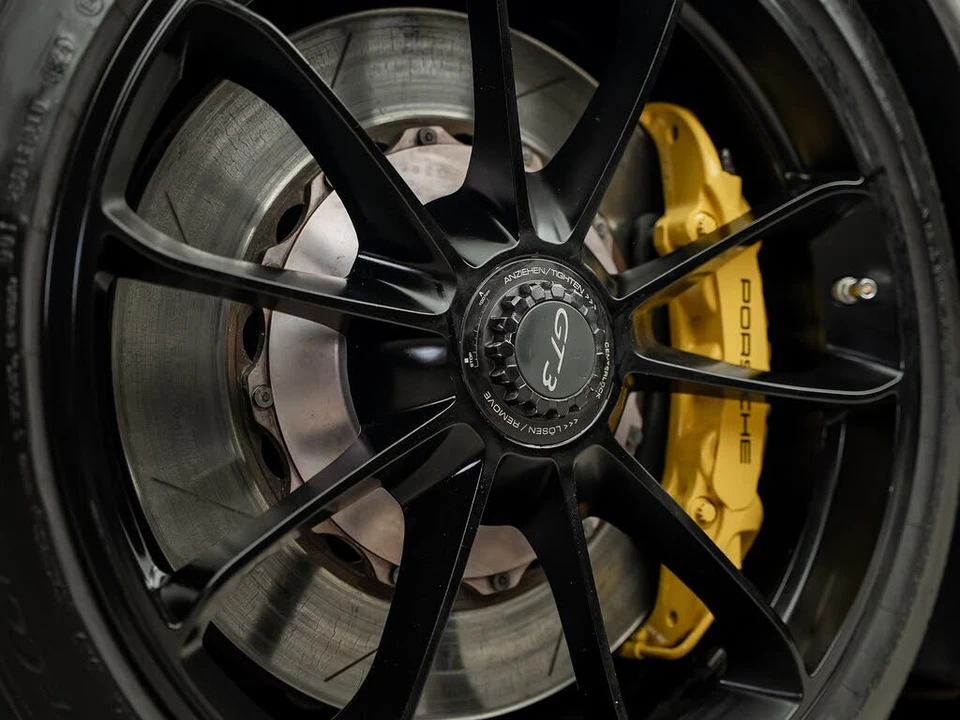 2018 Porsche 991 GT3 - Image 25 of 31