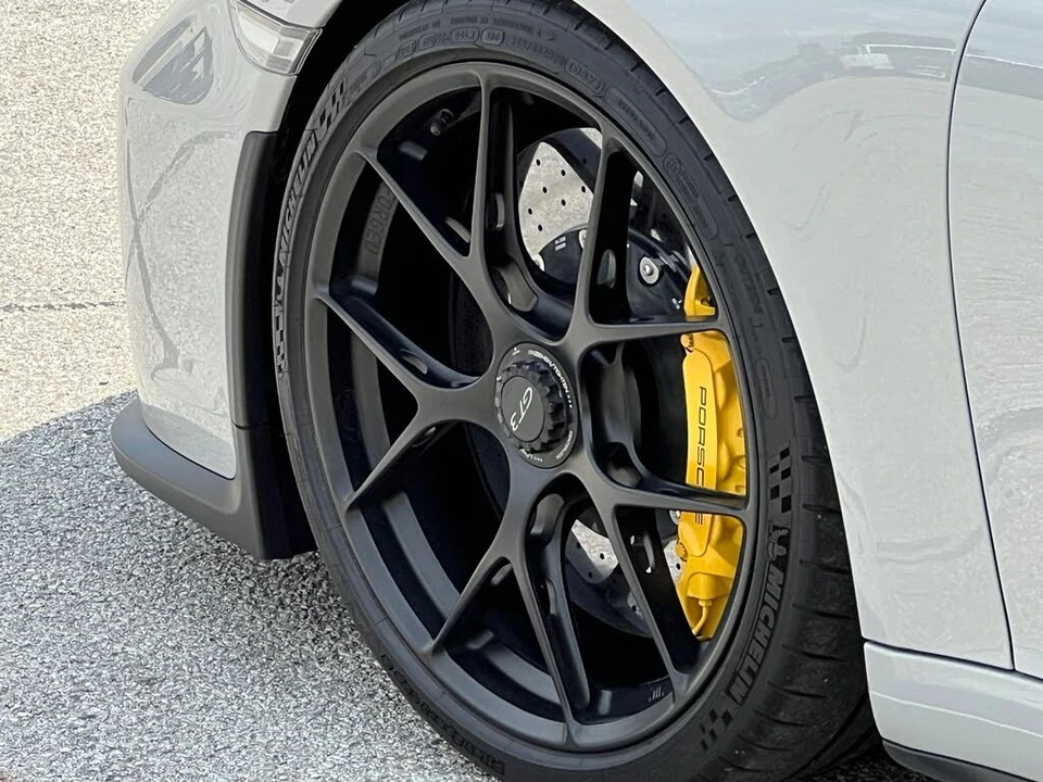 2018 Porsche 991 GT3 - Image 14 of 31