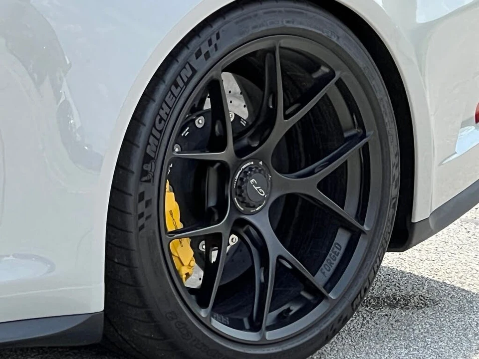 2018 Porsche 991 GT3 - Image 15 of 31