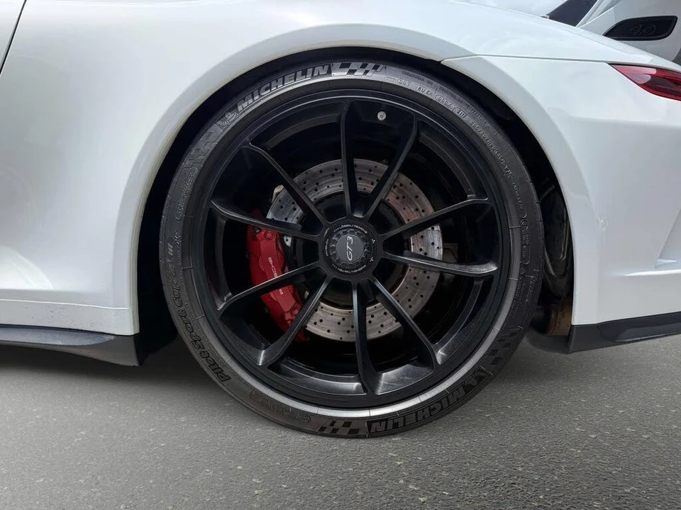 2018 Porsche 991 GT3 - Image 14 of 31