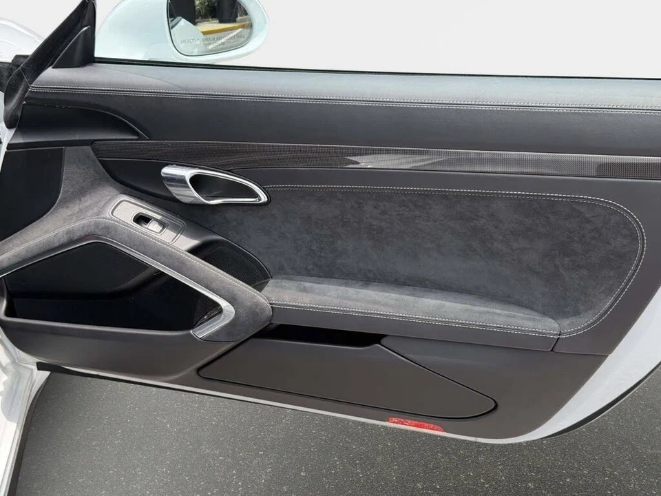 2018 Porsche 991 GT3 - Image 24 of 31