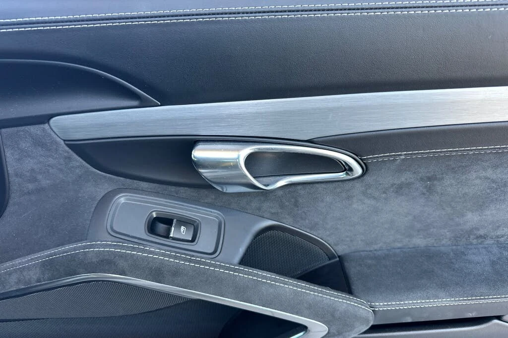 2018 Porsche 991 GT3 - Image 18 of 31