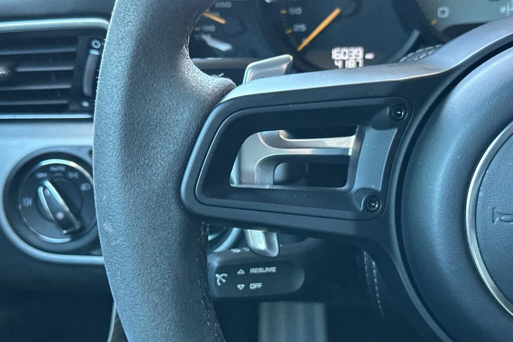 2018 Porsche 991 GT3 - Image 28 of 31