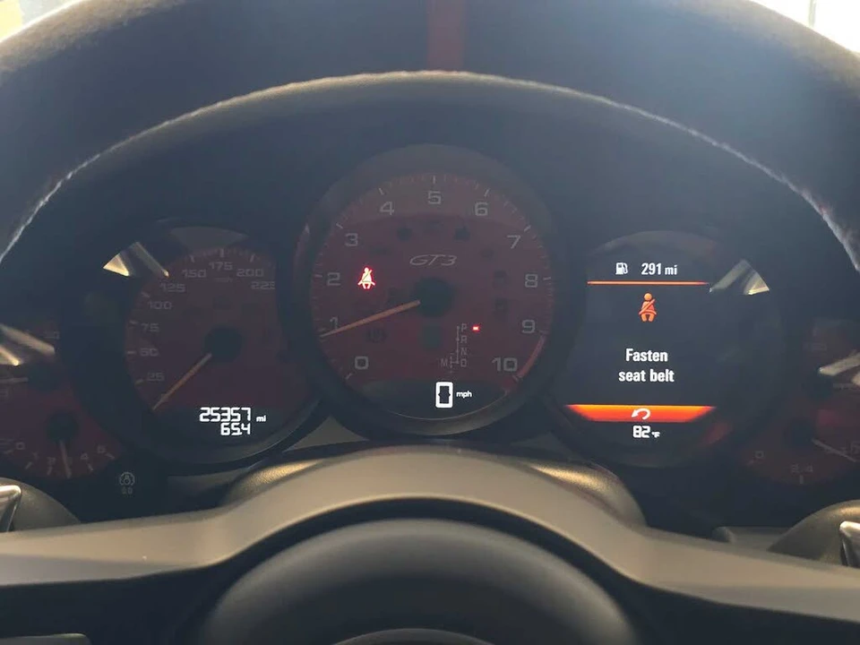2018 Porsche 991 GT3 - Image 25 of 30