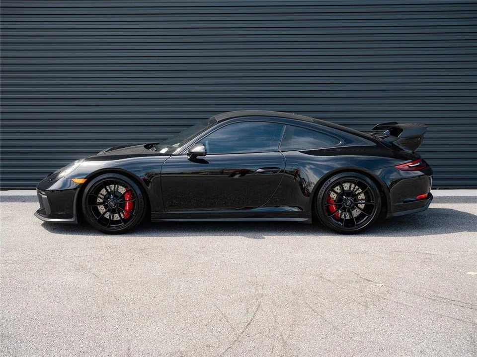2018 Porsche 991 GT3 - Image 2 of 28