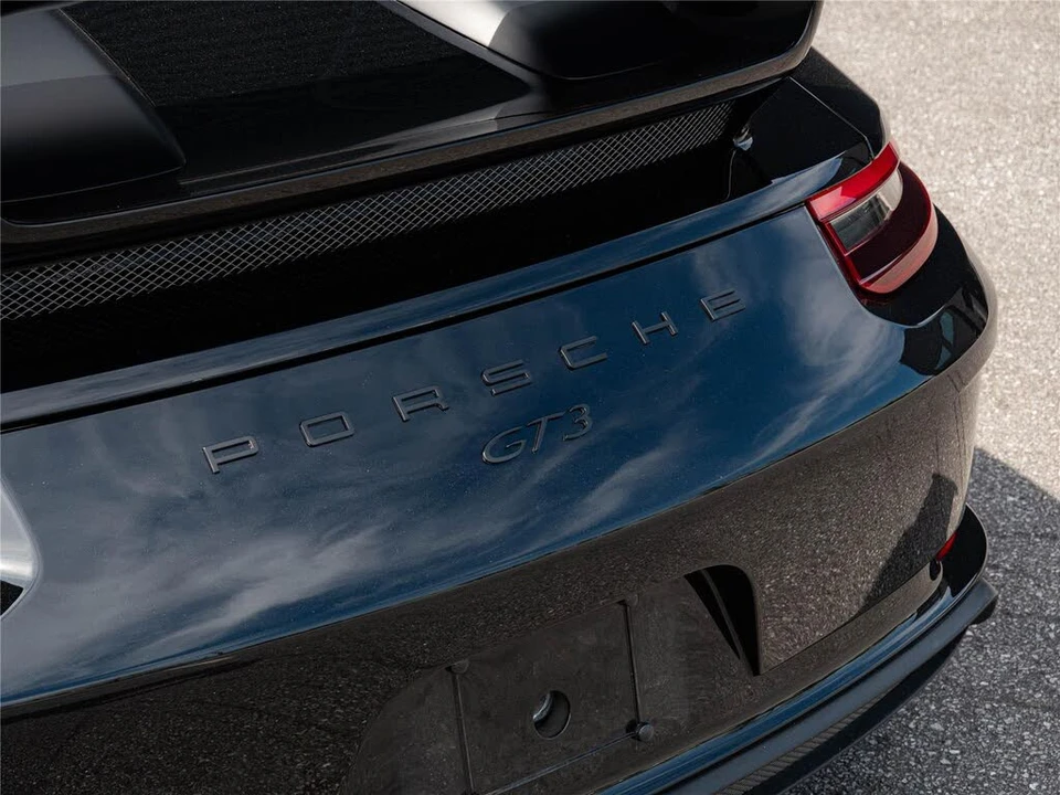 2018 Porsche 991 GT3 - Image 27 of 28