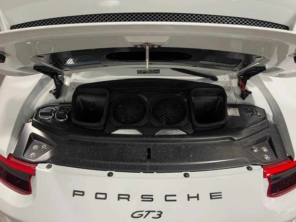 2018 Porsche 991 GT3 - Image 27 of 31