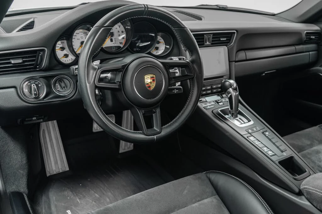2018 Porsche 991 GT3 - Image 13 of 31