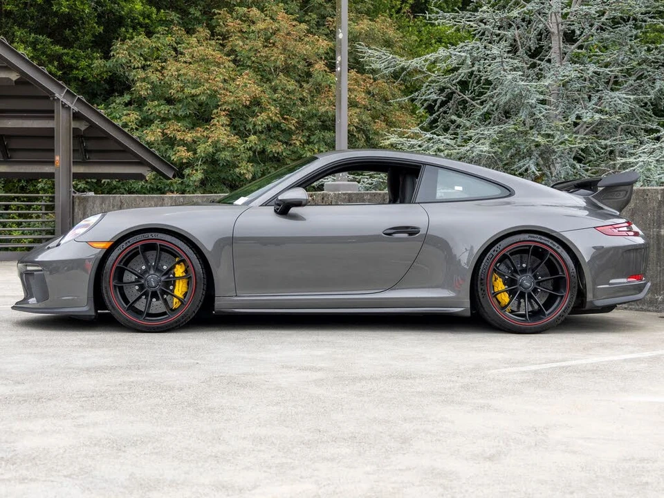 2018 Porsche 991 GT3 - Image 2 of 31