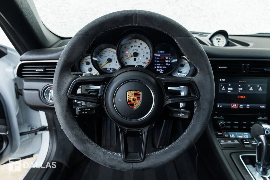 2018 Porsche 991 GT3 - Image 26 of 31