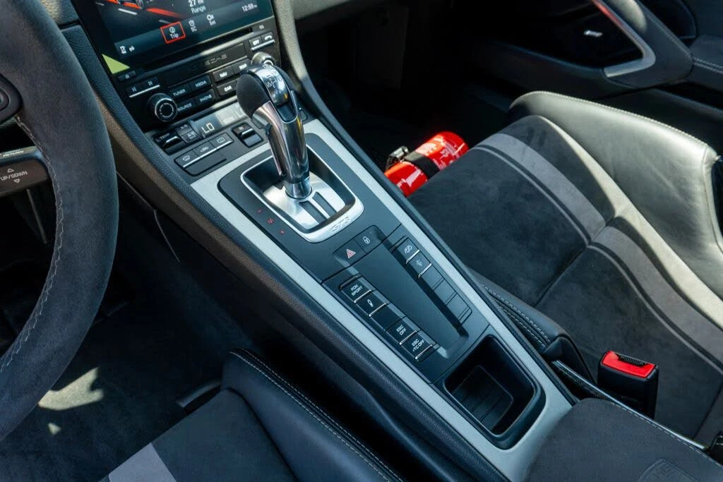 2018 Porsche 991 GT3 - Image 16 of 31