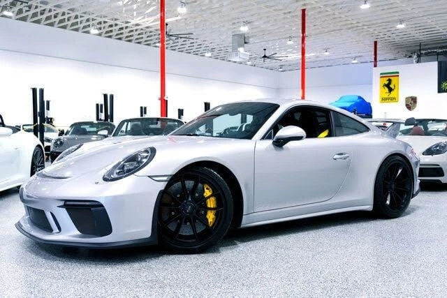 2018 Porsche 991 GT3 - Image 5 of 31