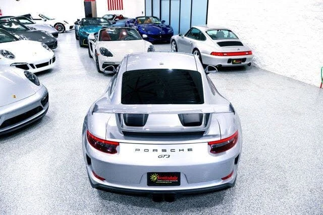 2018 Porsche 991 GT3 - Image 17 of 31
